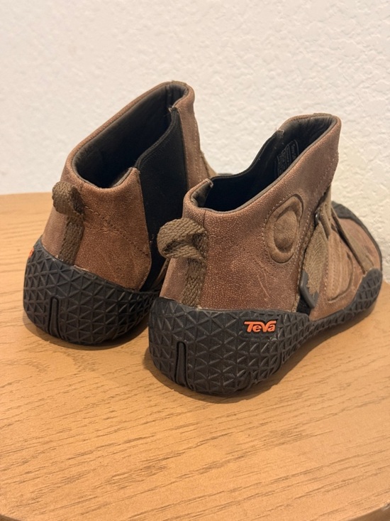 Teva Brown Suede High-Top Sneakers